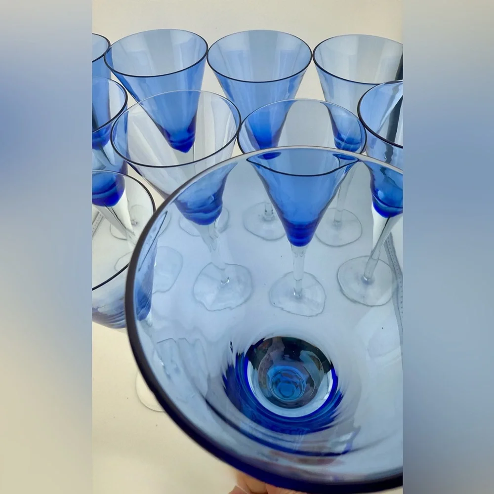 2 Crate & Barrel Blue Rhapsody tulip champagne flutes /martini glasses. 8oz
